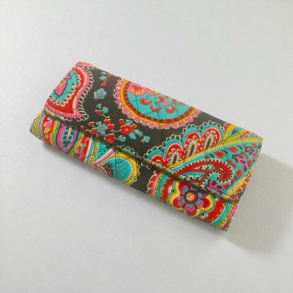 Vera Bradley Cotton Wallet Multicolor Paisley Floral Print, Multiple Card Slots - Picture 1 of 10